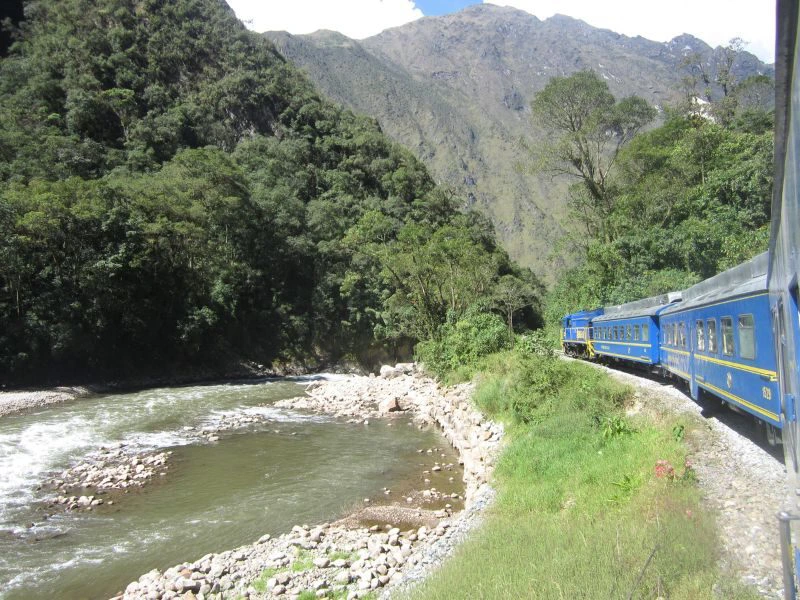 Trein bij Machu Picchu in Peru