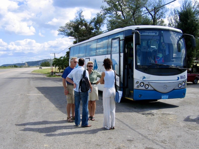 Viazul Bus, Cuba