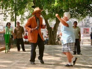 Santiago-de-cuba-sala