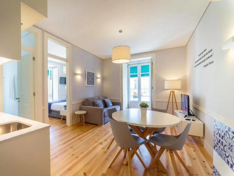 Woonkamer in appartementje in Lissabon