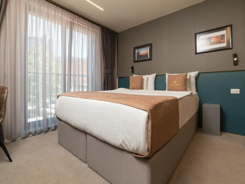 pristina standaard hotel 3-2