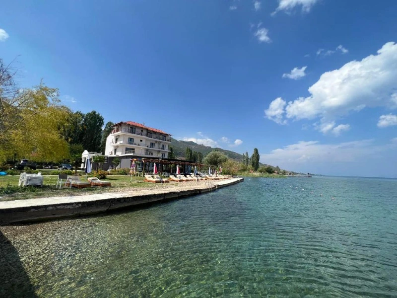 Albania-Accommodation-Lin-Upgrade.3