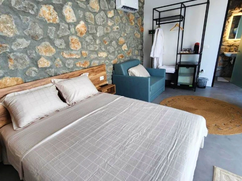 Albania-Accommodation-Shkoder-Bungalow.1