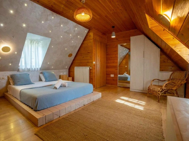 Albania-Accommodation-Theth-Standardhotel.5