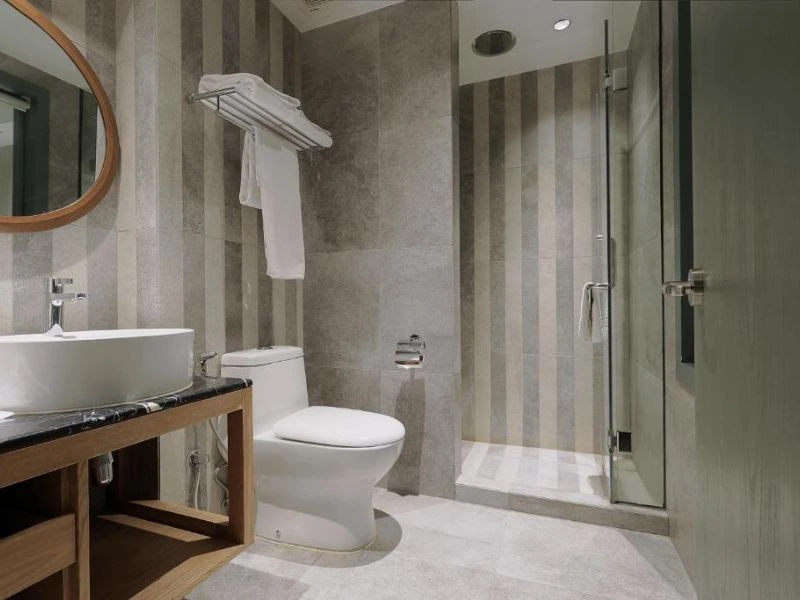 Badkamer in city hotel Kota Kinabalu