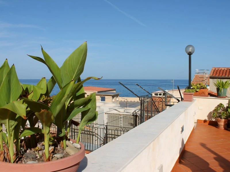 hotel aan zee Sicilië