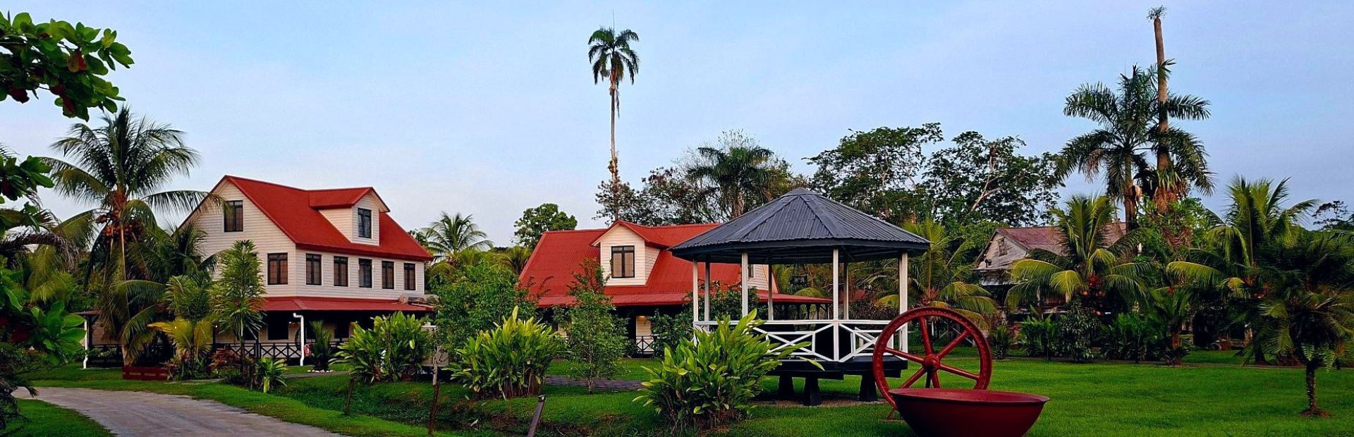 Suriname peperpot accommodaties