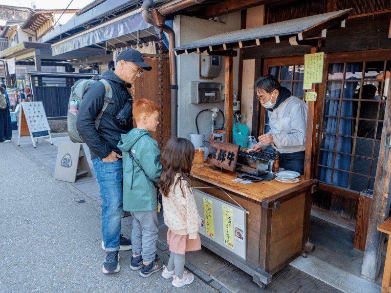 takayama-lokaal-markt