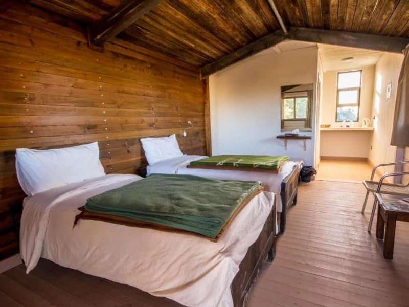 Jordanie-ajloun-cabin