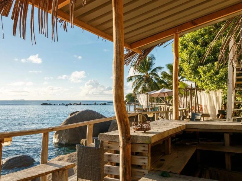 strandbar upgrade accommodatie mahe
