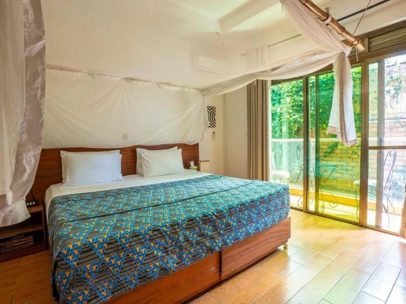 In stijl acco Kigali