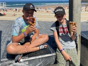Familie foto op het strand